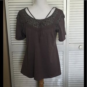 Maurice’s Top Size Large